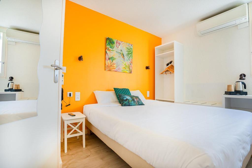 Hotel Logis Hotel- Restaurant Le Rialto 2*