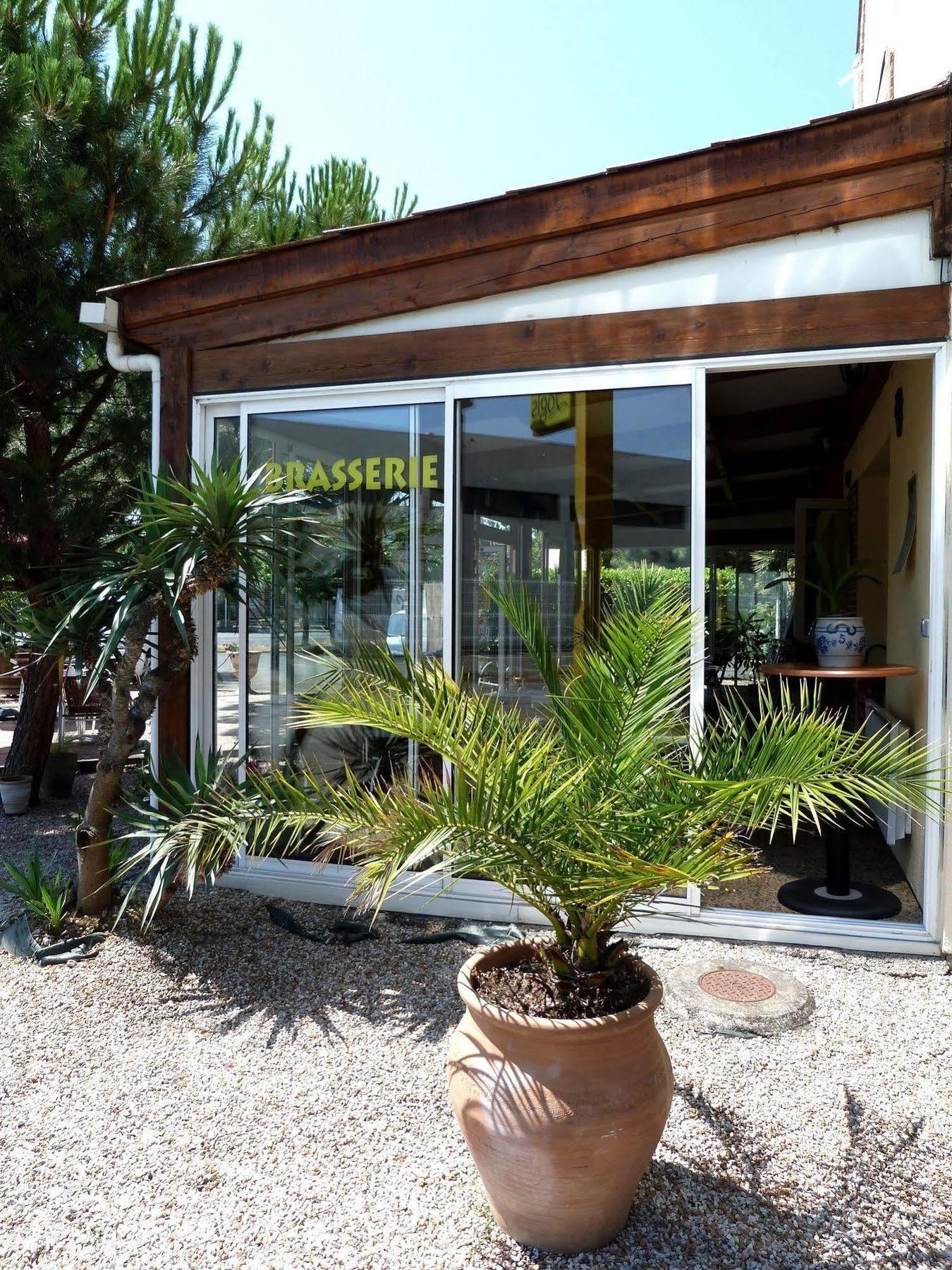 Logis Hotel- Restaurant Le Rialto 2*